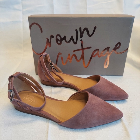 Crown Vintage Shoes - NWT Crown Vintage Flat Sandals Pointed Toe Ankle Strap Desert Violet Suede